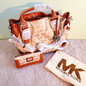 NWT Michael Kors | Brookville | Shoulder Bag and Wallet | MK Signature C…